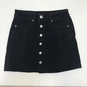 AMERICAN EAGLE Hi-rise A-Line Black‎ Button Front Skirt size 2